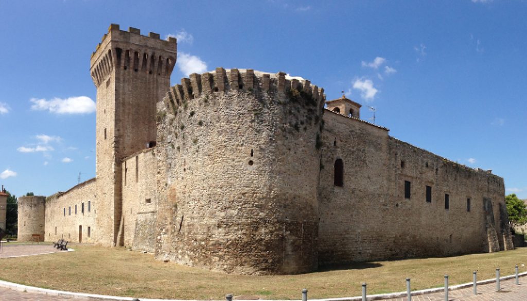 CastelSanGiovanni01 CastelSanGiovanni01