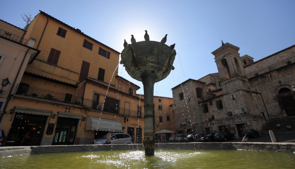 narni-centro-storico-piazza (1)