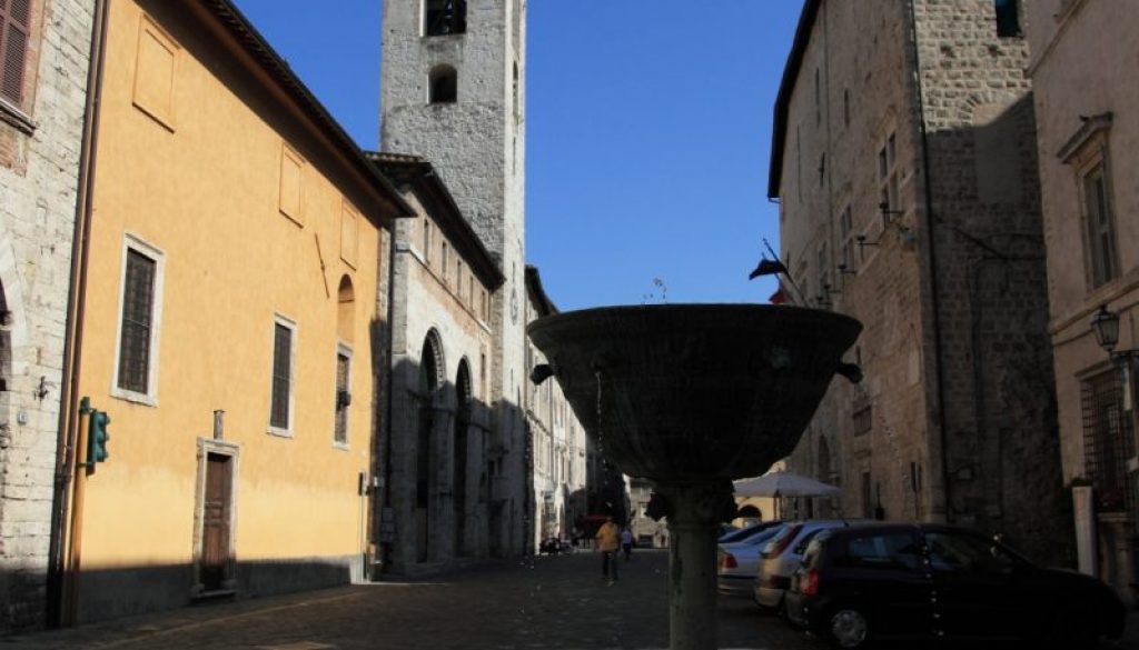 narni-centro-storico-piazza