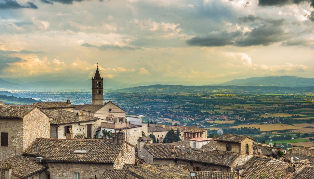 Charming streets of Assisi Charming streets of Assisi