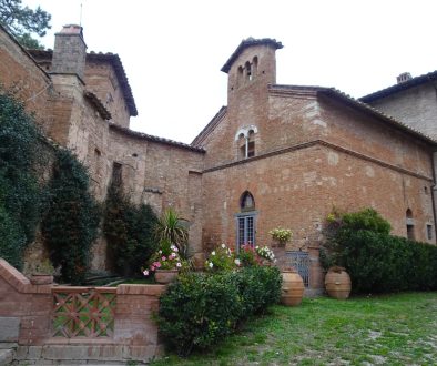 26/11/2022 Deruta (Pg) Trekking tra i boschi e gli uliveti della Rocca di Casalina